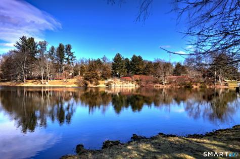 273 Heritage Village Southbury CT 06488