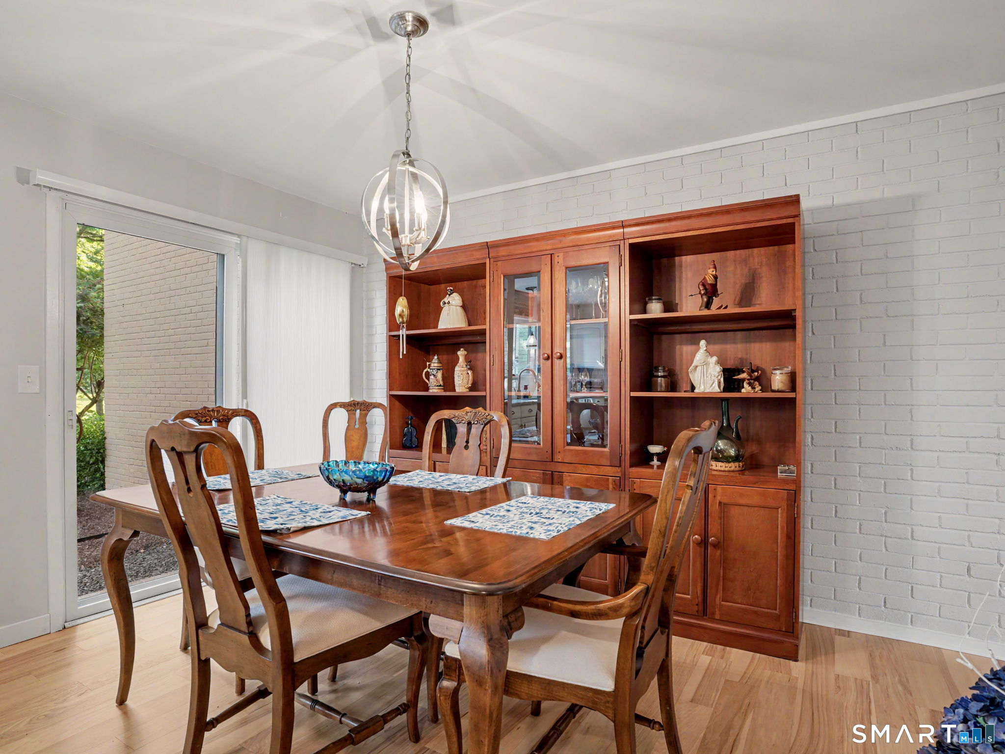 85 Viscount Drive Milford CT 06460