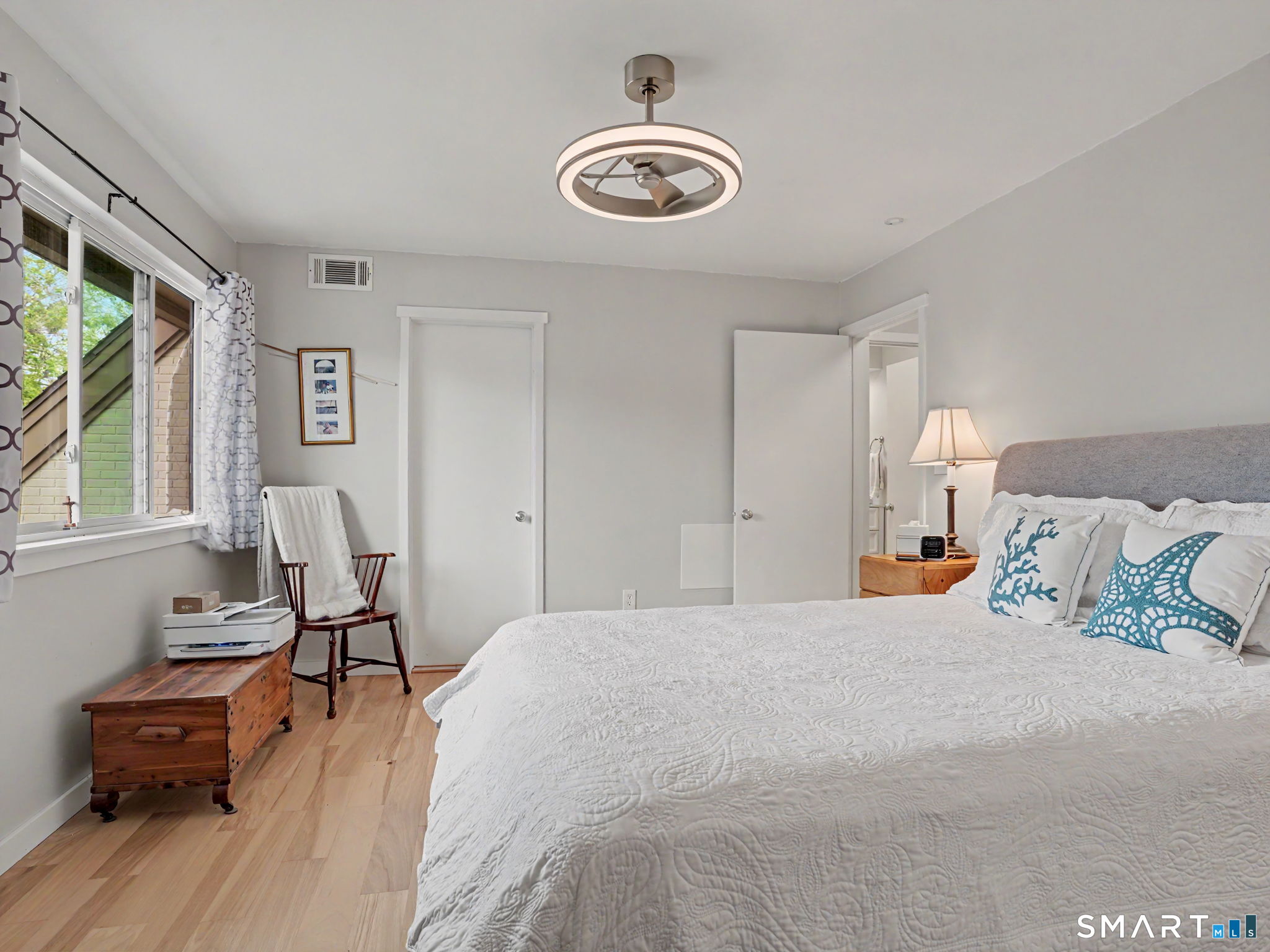 85 Viscount Drive Milford CT 06460