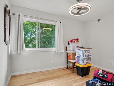 85 Viscount Drive Milford CT 06460
