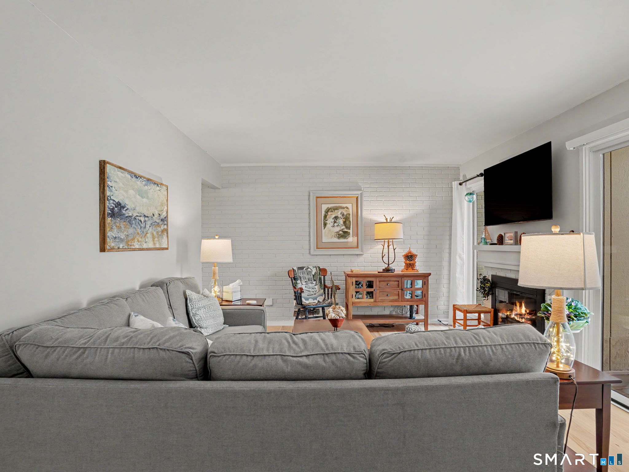 85 Viscount Drive Milford CT 06460
