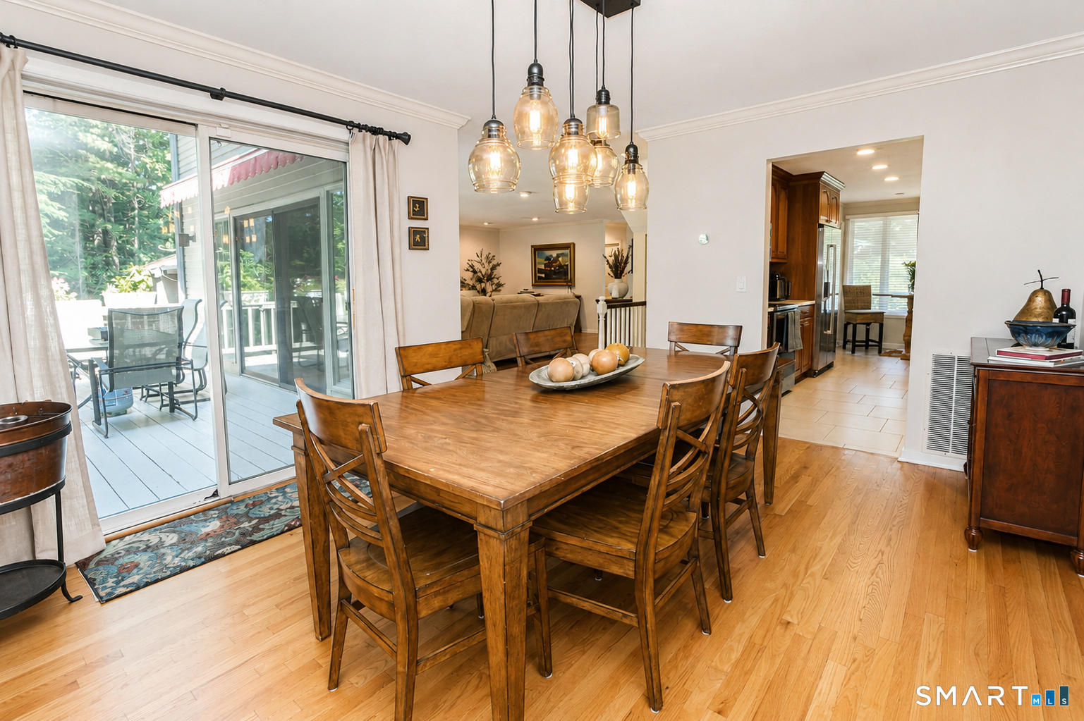 6 Acorn Glen Avon CT 06001