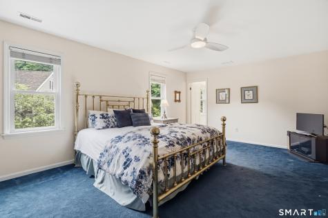 19 Georgetowne N Greenwich CT 06831