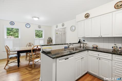 19 Georgetowne N Greenwich CT 06831