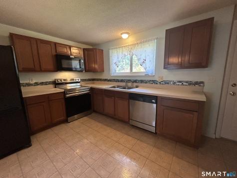 461 Spring Street Naugatuck CT 06770