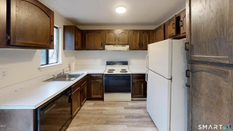 839 Blackstone Village Meriden CT 06450