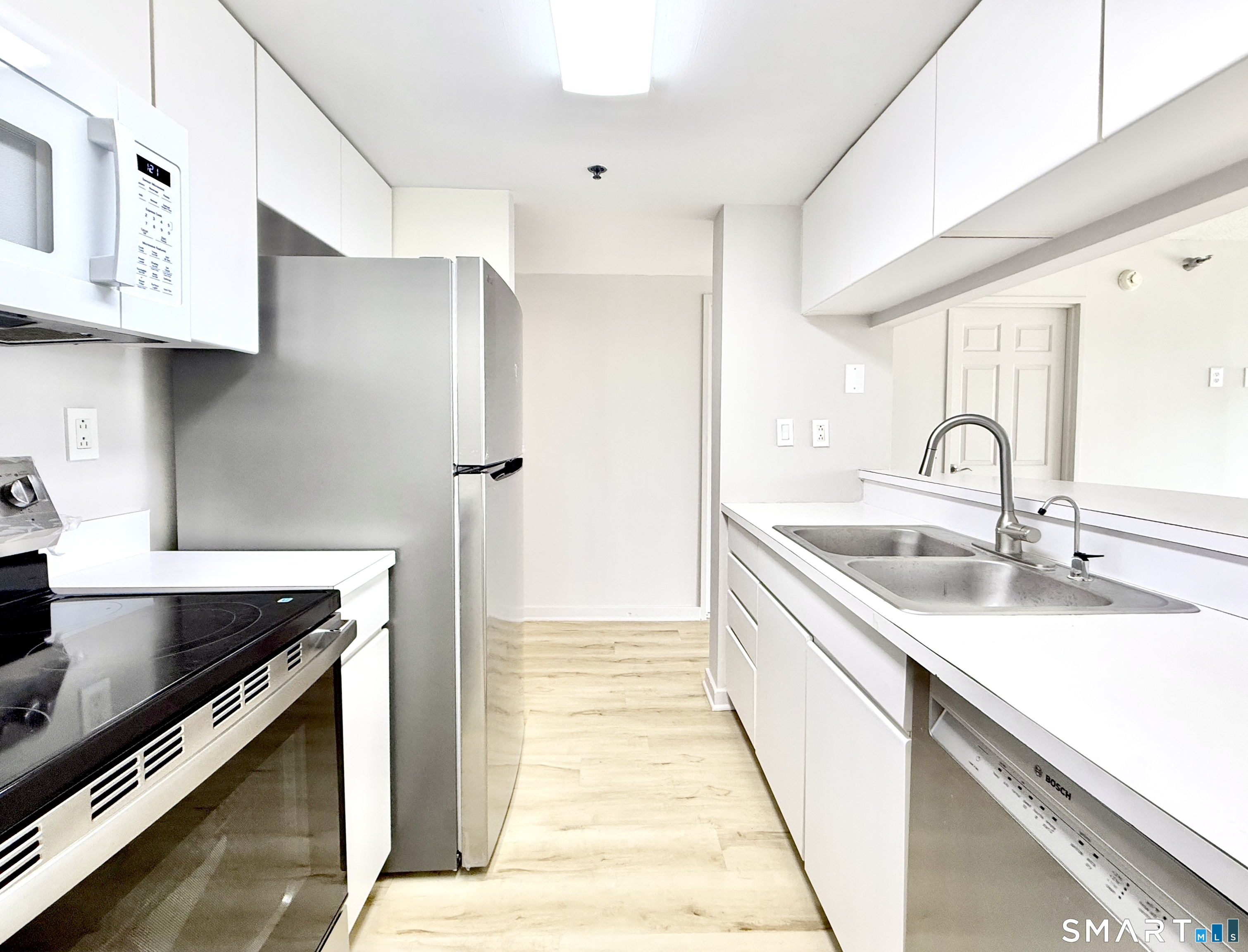 127 Greyrock Place Stamford CT 06901