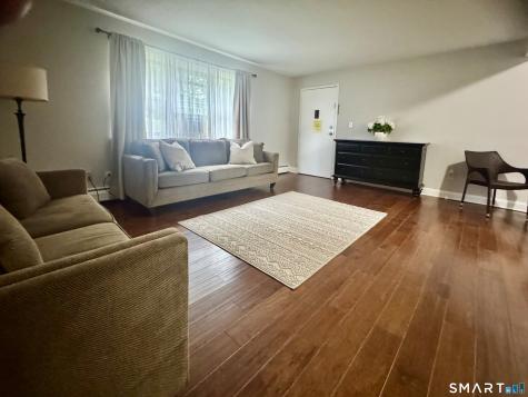 502 Oak Avenue Cheshire CT 06410