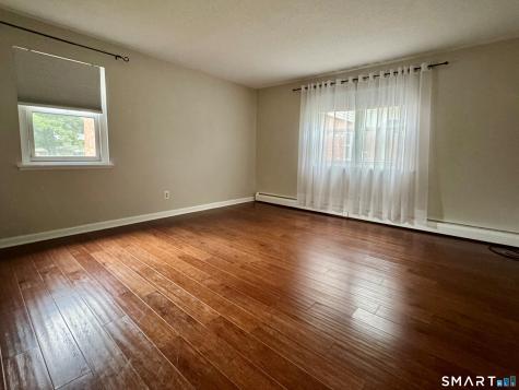 502 Oak Avenue Cheshire CT 06410