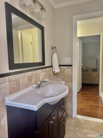 502 Oak Avenue Cheshire CT 06410