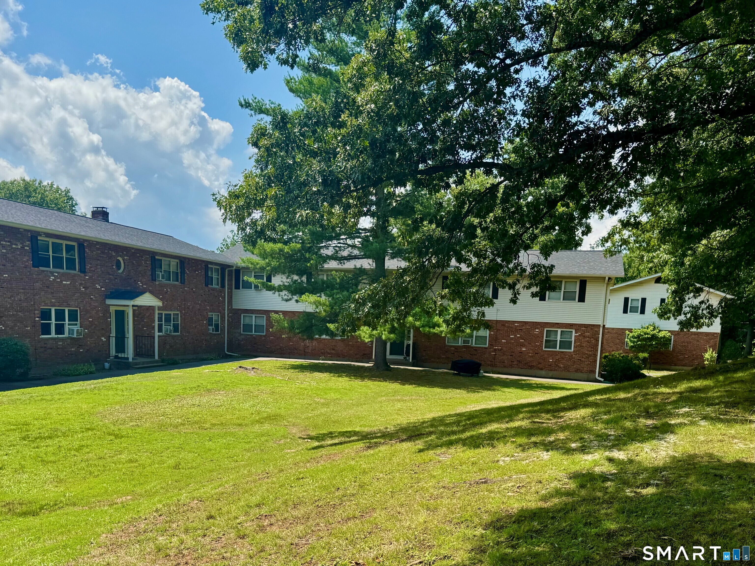 502 Oak Avenue Cheshire CT 06410