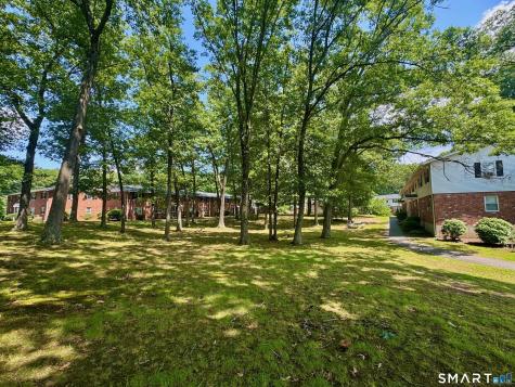 502 Oak Avenue Cheshire CT 06410