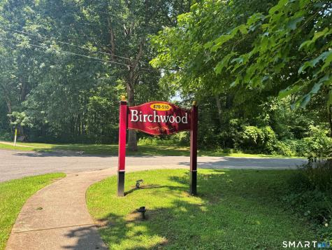 502 Oak Avenue Cheshire CT 06410