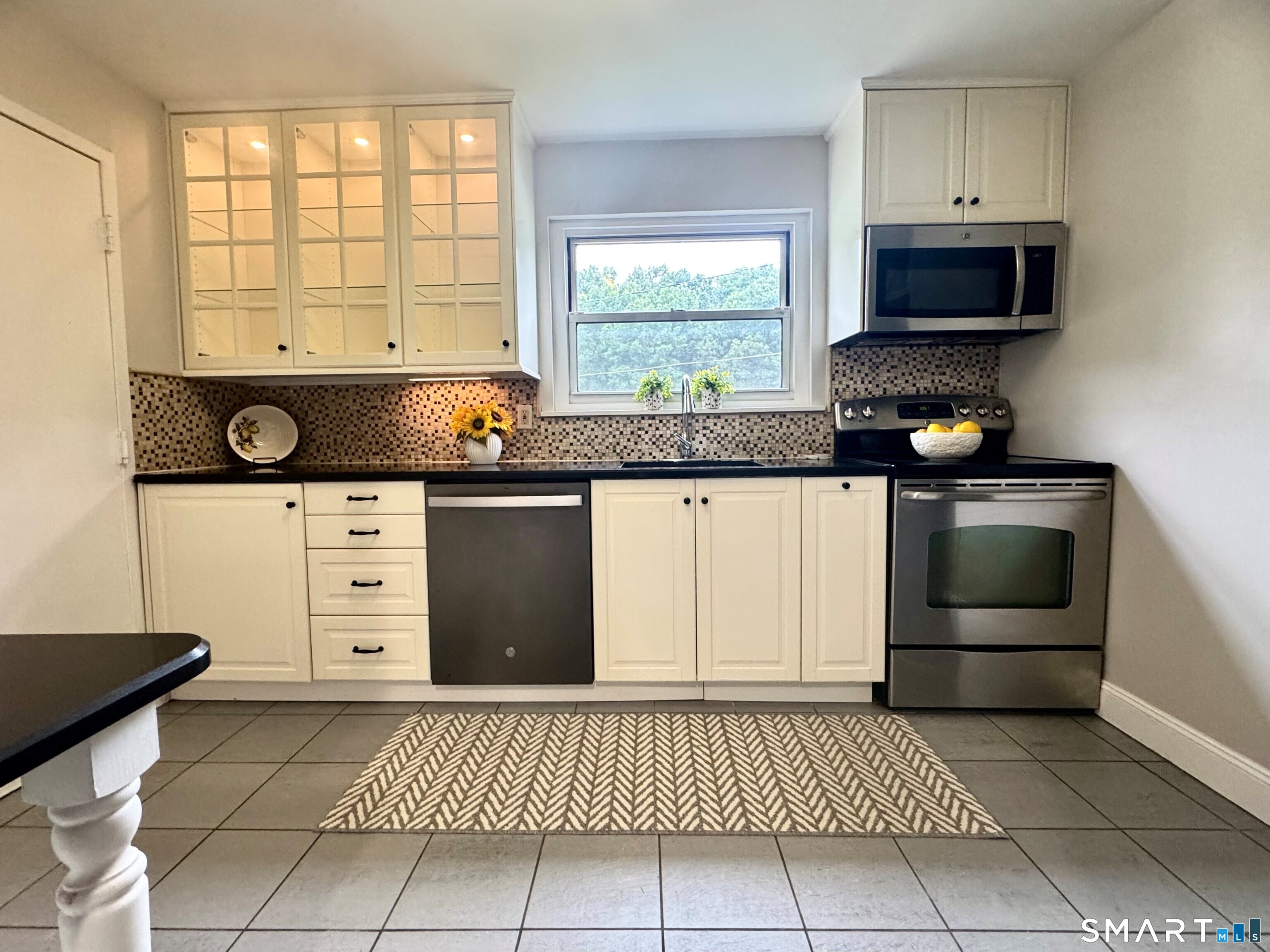 502 Oak Avenue Cheshire CT 06410