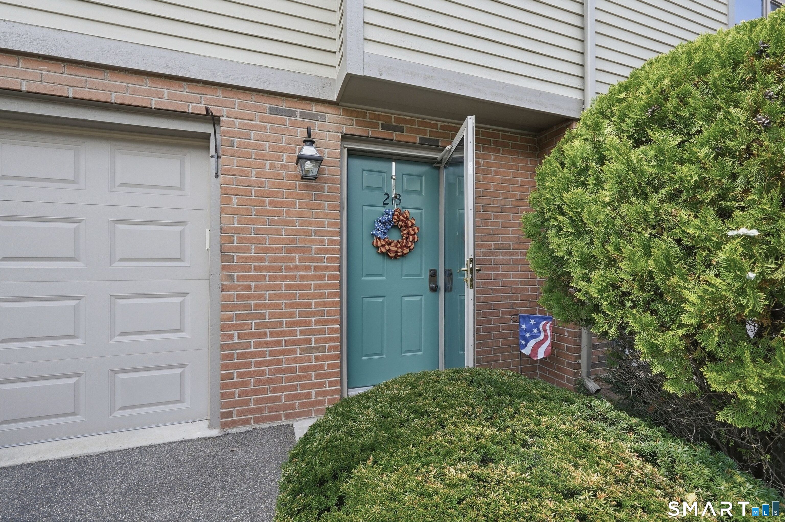 213 Metacomet Drive Meriden CT 06450