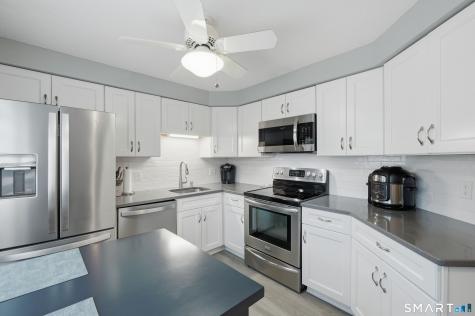 213 Metacomet Drive Meriden CT 06450