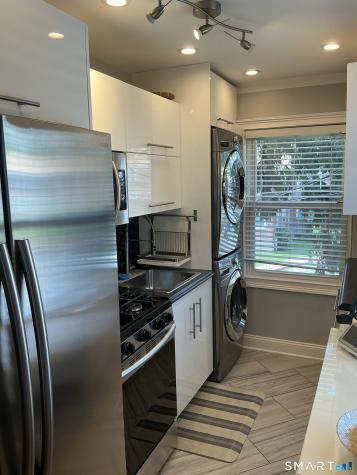 300 Bld #94 North Bishop Avenue Bridgeport CT 06610
