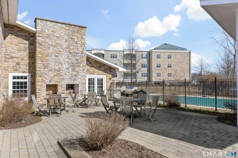 60 Maple Street Branford CT 06405