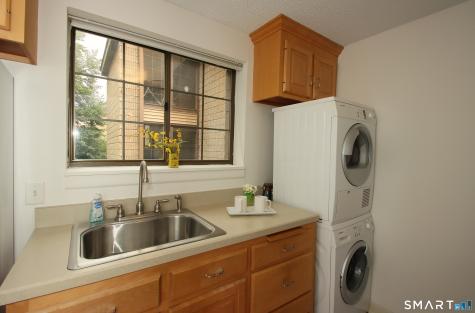 38 North Main Street West Hartford CT 06107