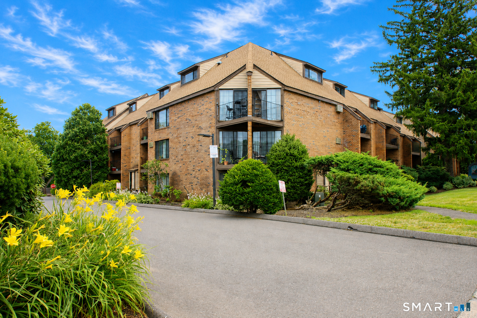38 North Main Street West Hartford CT 06107