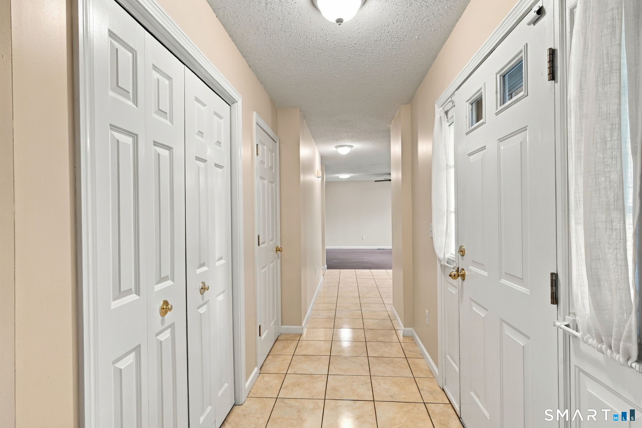 17 Vincent Court East Hartford CT 06108