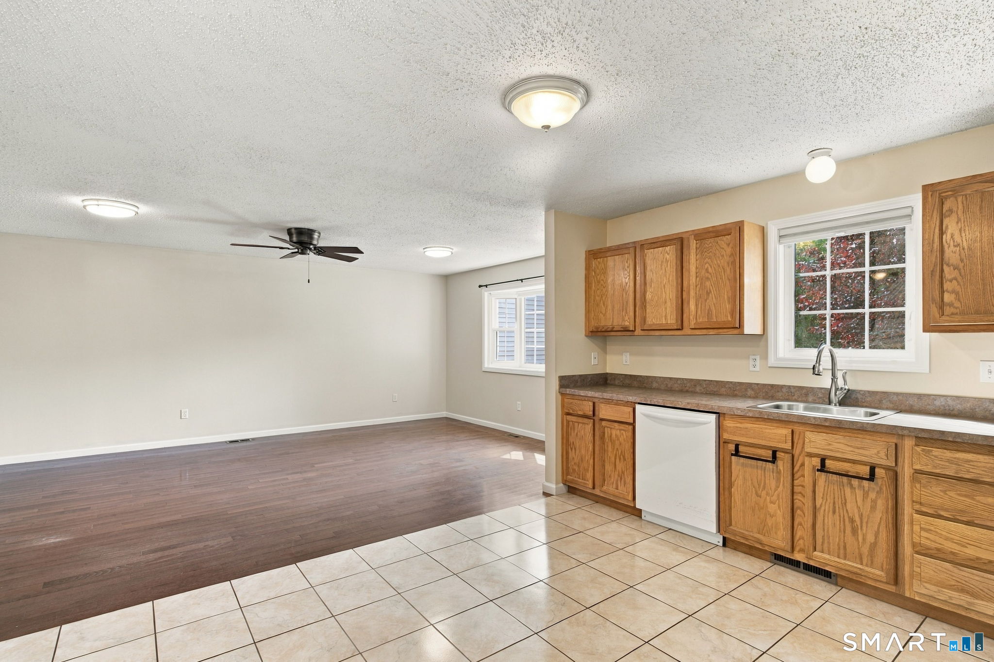 17 Vincent Court East Hartford CT 06108