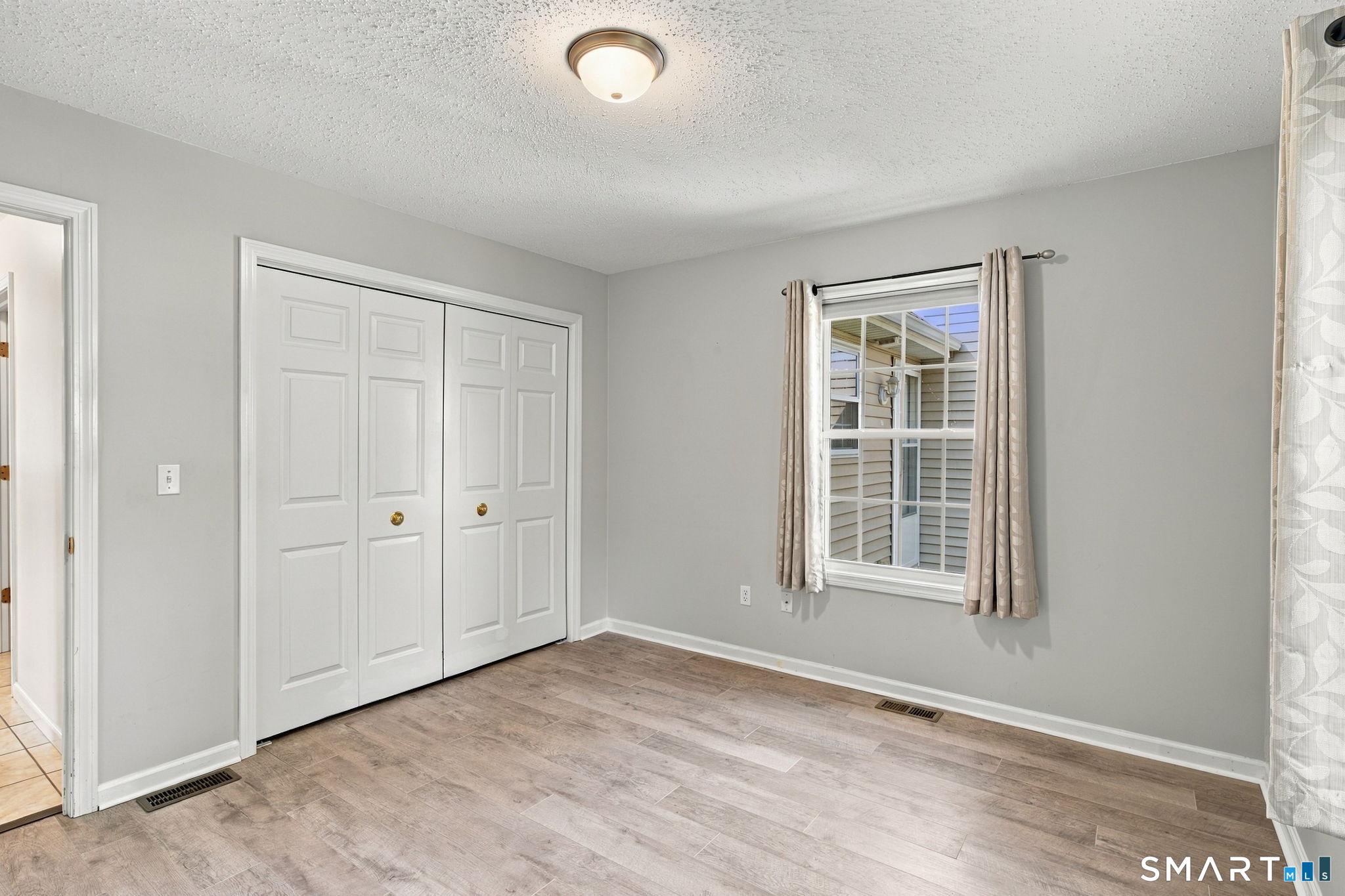 17 Vincent Court East Hartford CT 06108