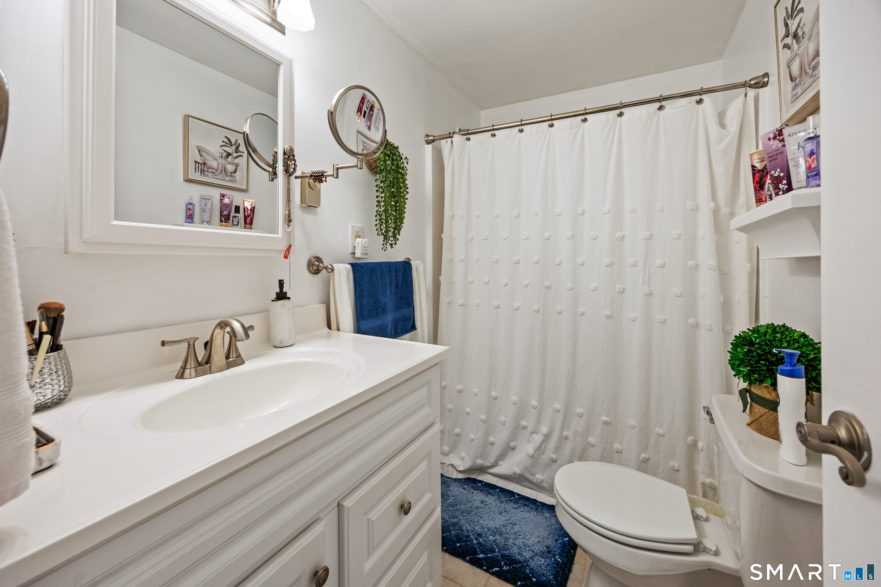 23 Seymour Road East Granby CT 06026
