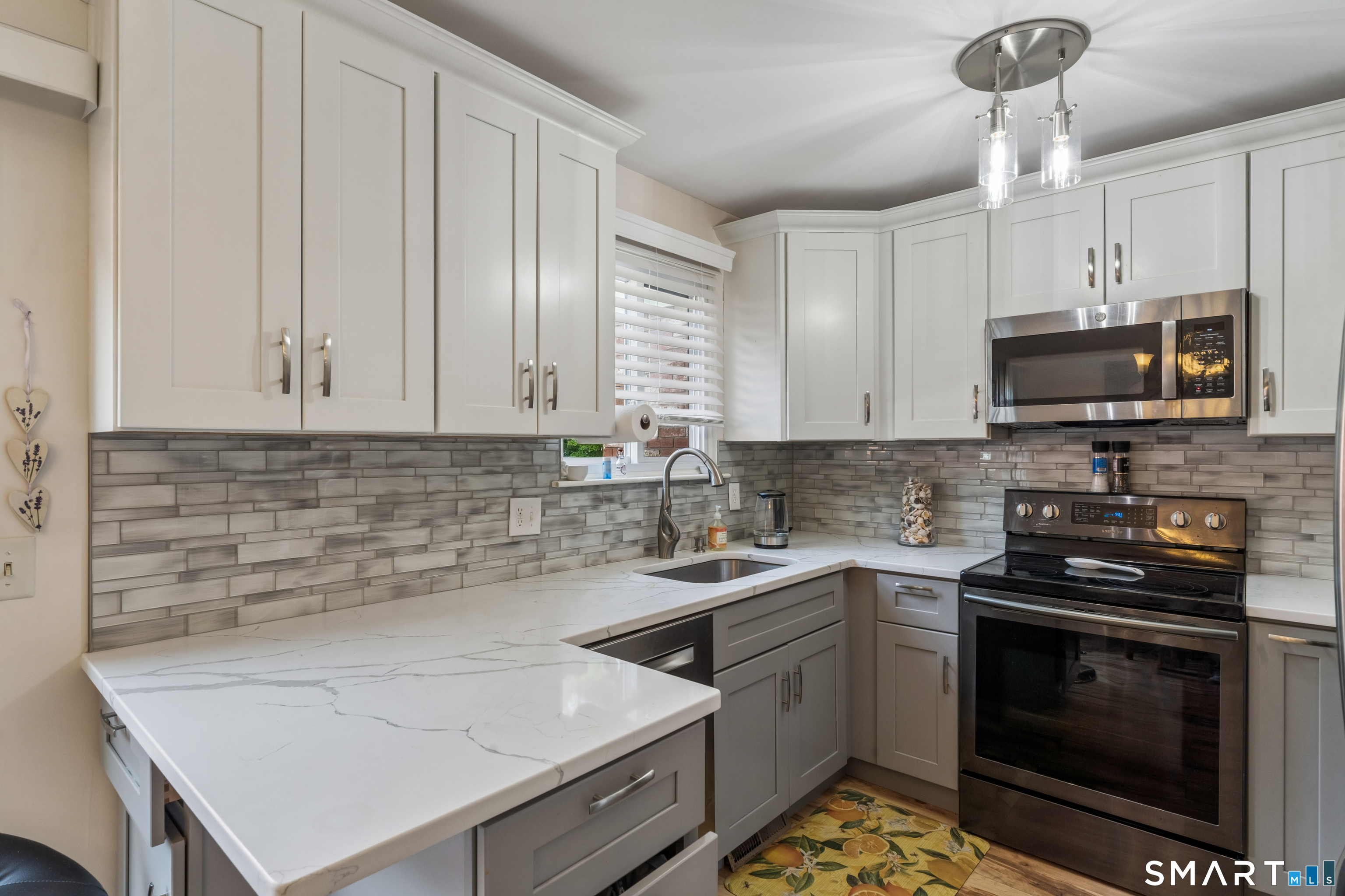 705 Churchill Drive Newington CT 06111