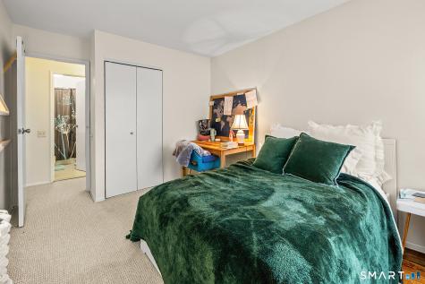 19 Cook Close Ridgefield CT 06877
