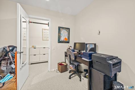 19 Cook Close Ridgefield CT 06877