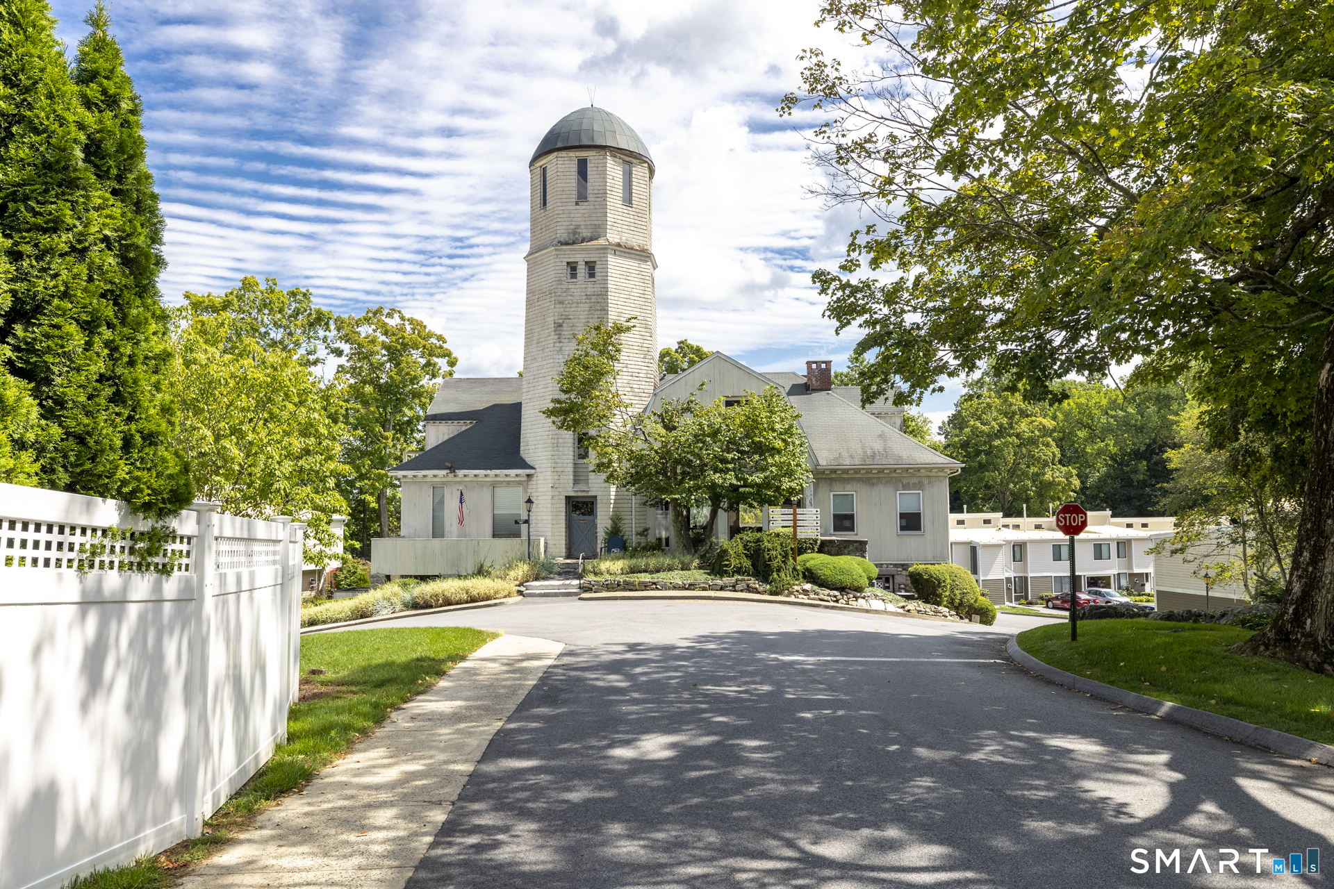 19 Cook Close Ridgefield CT 06877