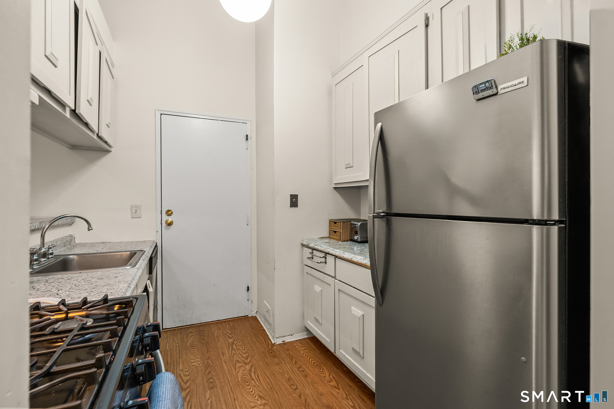 19 Cook Close Ridgefield CT 06877
