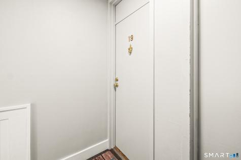 19 Cook Close Ridgefield CT 06877