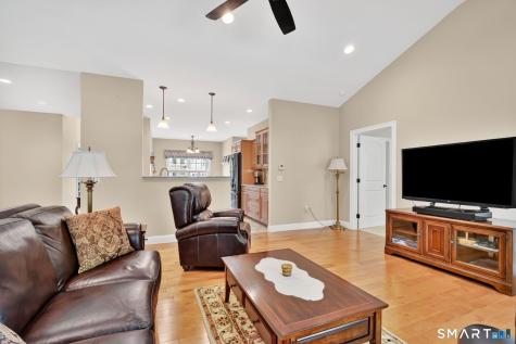 21 Tanglewood Drive Somers CT 06071