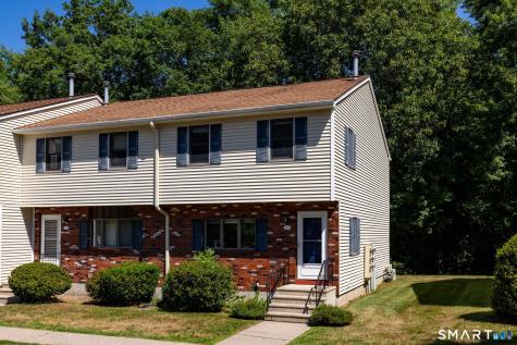 35 Brookside Village Enfield CT 06082