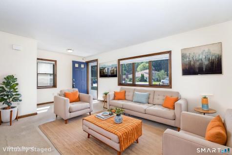 35 Brookside Village Enfield CT 06082