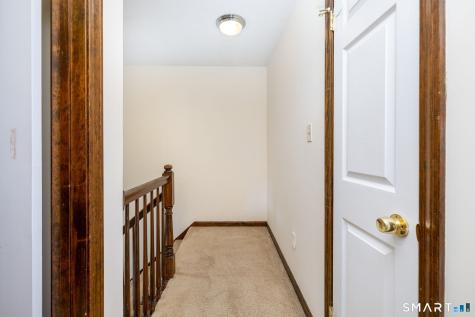 35 Brookside Village Enfield CT 06082