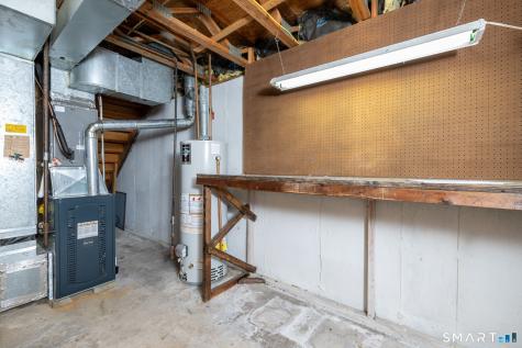 35 Brookside Village Enfield CT 06082