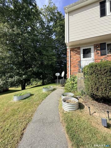 91 Woodland Drive Montville CT 06382