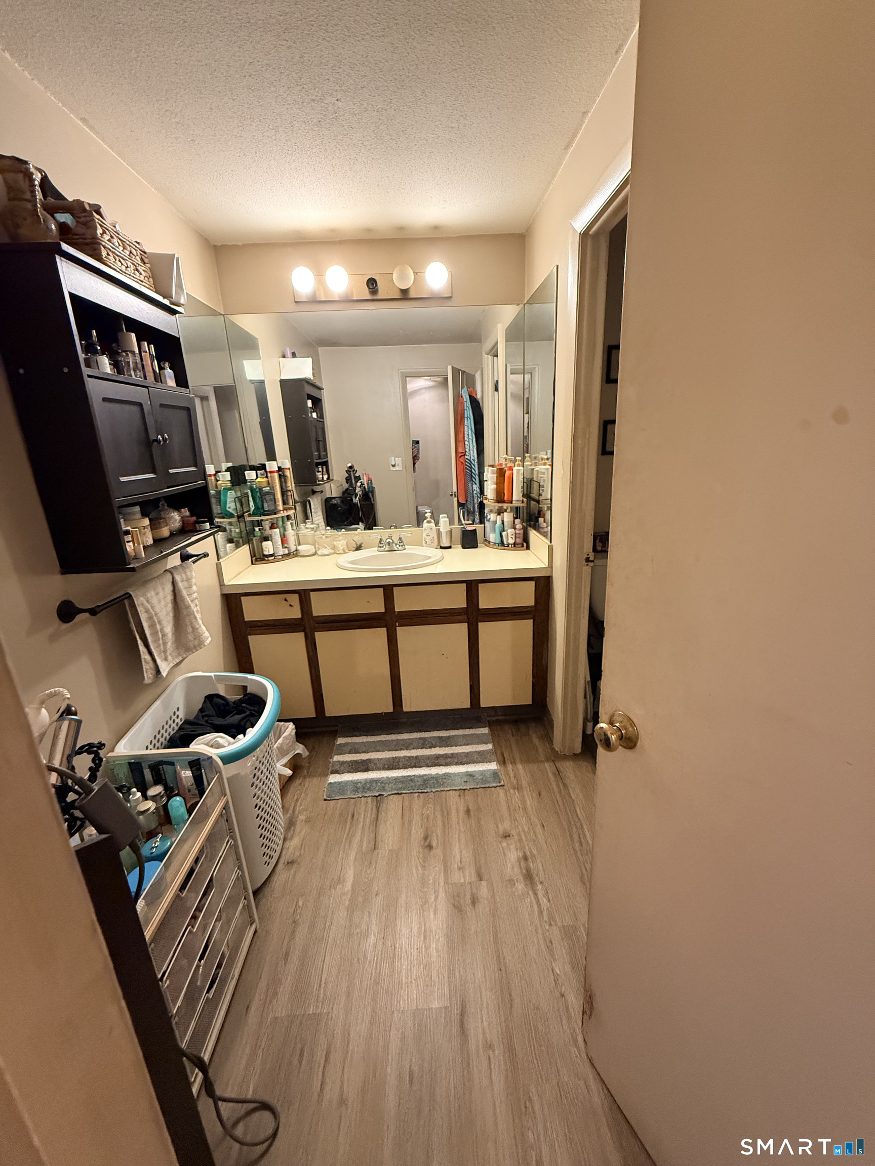 91 Woodland Drive Montville CT 06382
