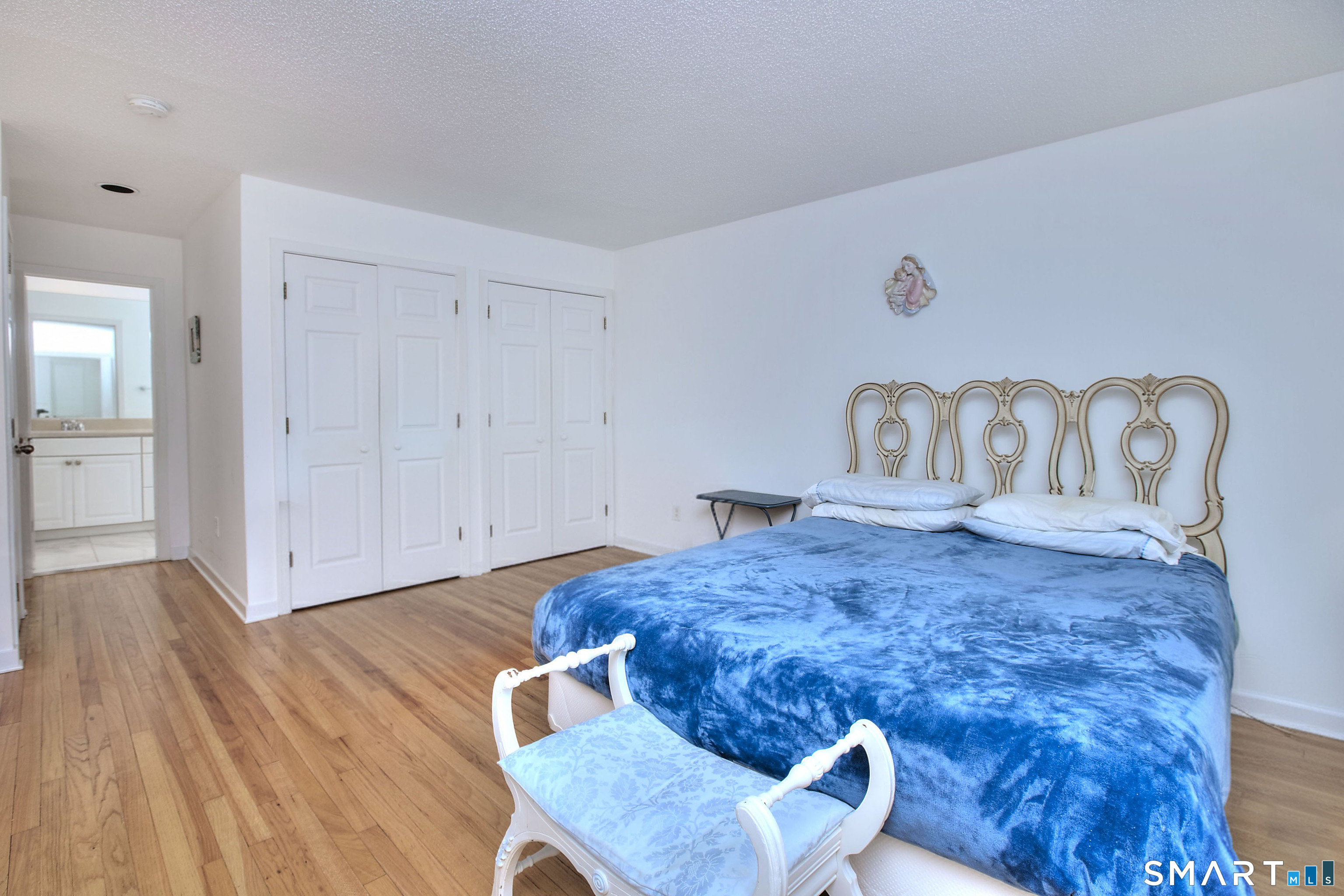 160 Glengarry Road Fairfield CT 06825