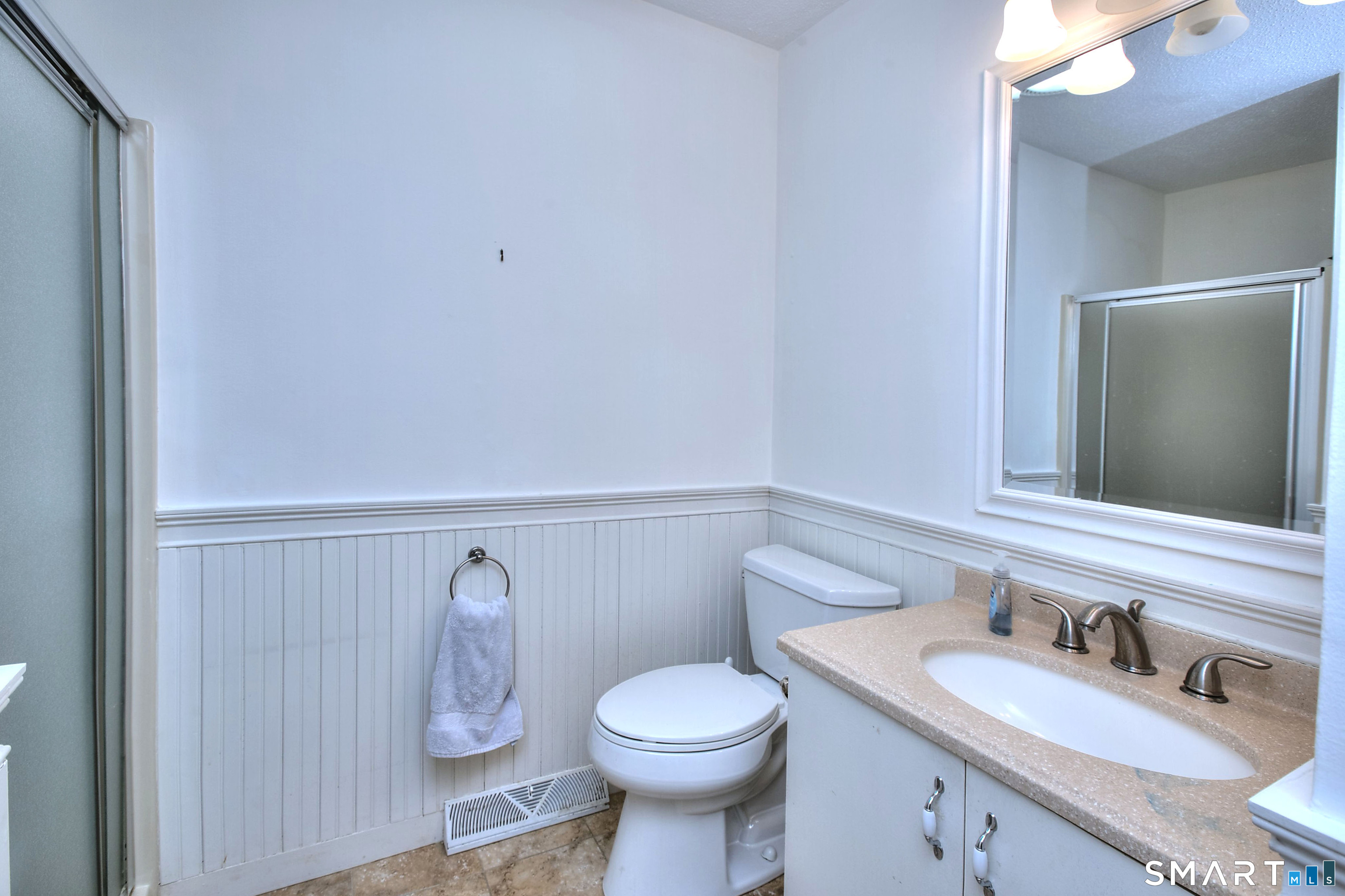 160 Glengarry Road Fairfield CT 06825