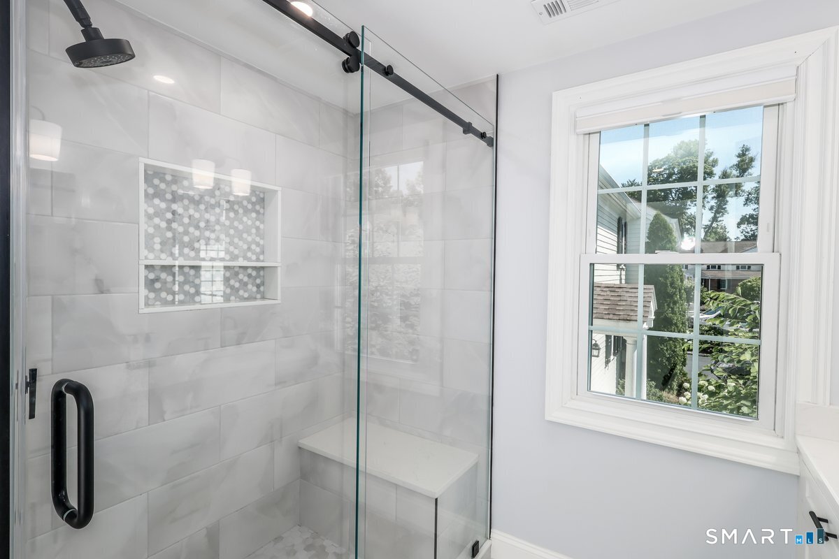 123 Richmond Hill Road New Canaan CT 06840