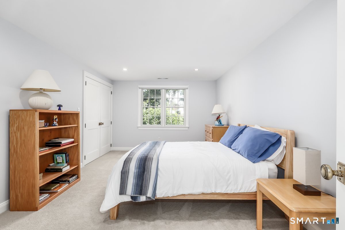 123 Richmond Hill Road New Canaan CT 06840