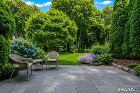 123 Richmond Hill Road New Canaan CT 06840