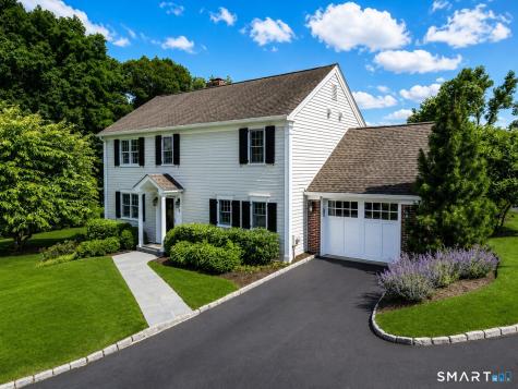 123 Richmond Hill Road New Canaan CT 06840