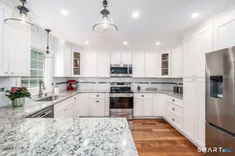 123 Richmond Hill Road New Canaan CT 06840