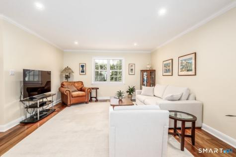 123 Richmond Hill Road New Canaan CT 06840