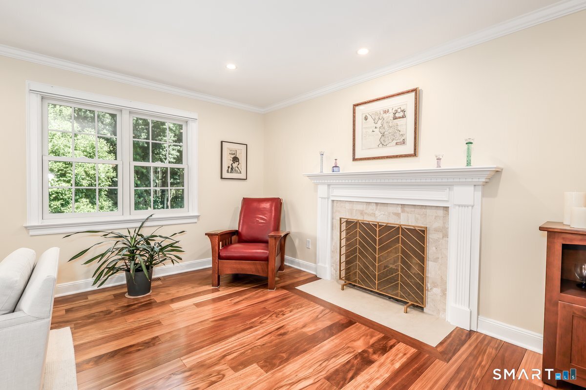 123 Richmond Hill Road New Canaan CT 06840
